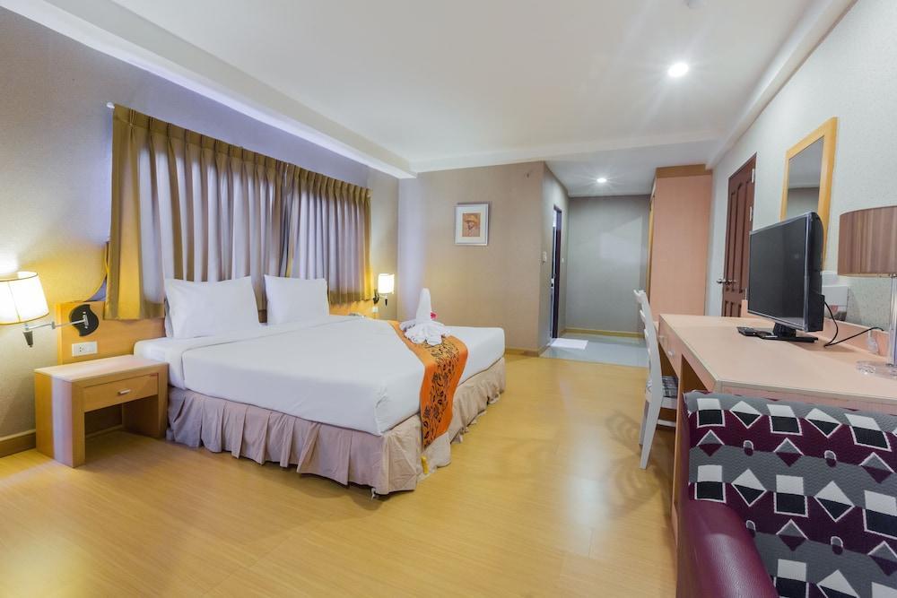 Three Seasons Bangkok Hotel Ngoại thất bức ảnh
