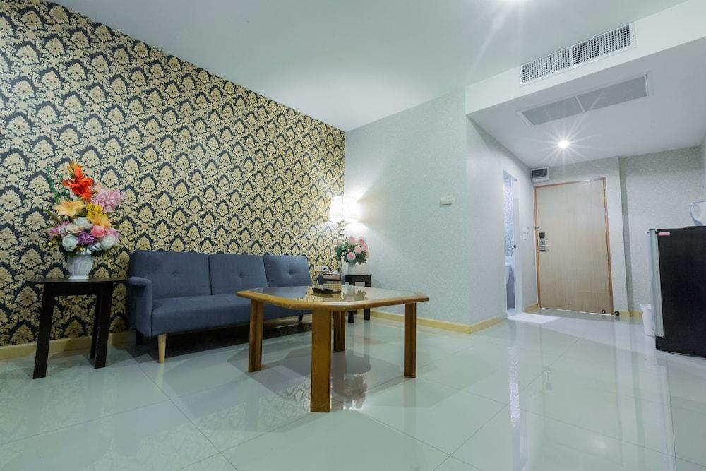 Three Seasons Bangkok Hotel Ngoại thất bức ảnh