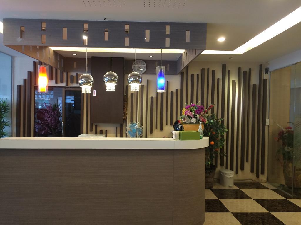 Three Seasons Bangkok Hotel Ngoại thất bức ảnh