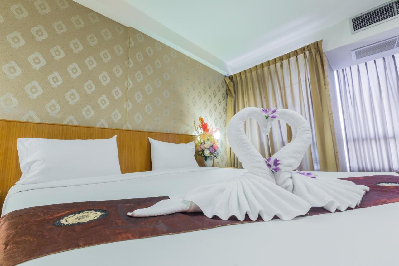 Three Seasons Bangkok Hotel Ngoại thất bức ảnh